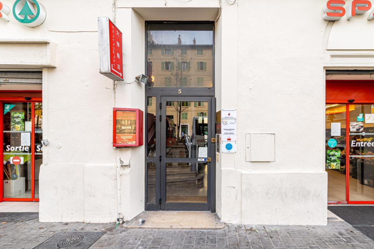 Studio Bleu 29M2, 120M Vieux-Port , Clim ,Wifi, Acces Autonome Avec Code Марсилия Екстериор снимка